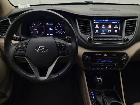 Used 2017 Hyundai Tucson Limited w/ Limited Ultimate Package 03 FWD image 22