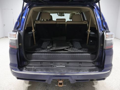 Used 2018 Toyota 4Runner Limited AWD/4WD image 22