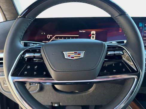 Used 2026 Cadillac Escalade Platinum Sport AWD/4WD image 55