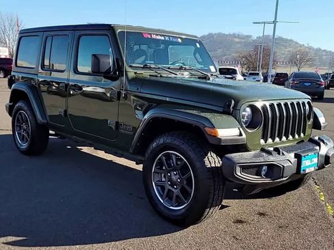 Used 2021 Jeep Wrangler Unlimited Sport image 2