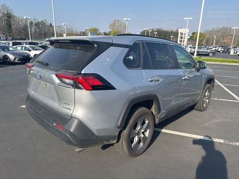 Used 2024 Toyota RAV4 XLE image 3
