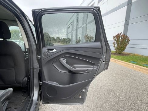 Used 2014 Ford Escape SE w/ Equipment Group 201A image 17