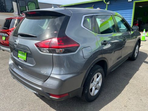 Used 2020 Nissan Rogue S AWD/4WD image 3