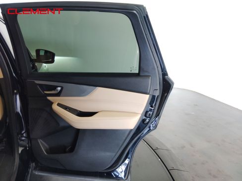 Used 2022 Acura MDX SH-AWD image 36