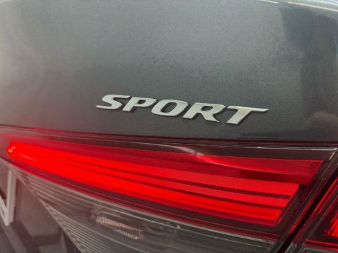 Used 2024 Honda Civic Sport image 34