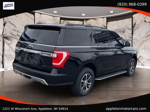Used 2019 Ford Expedition XLT w/ Equipment Group 202A AWD/4WD image 5