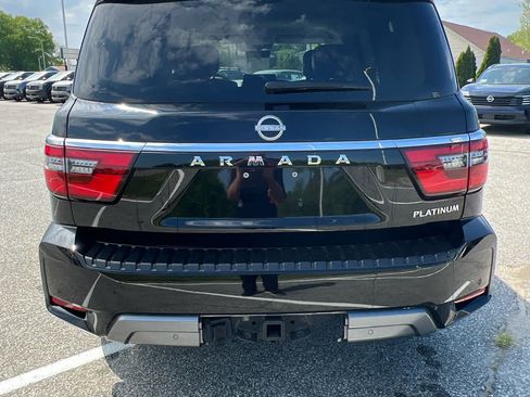Used 2024 Nissan Armada Platinum w/ Captain's Chairs Package AWD/4WD image 4