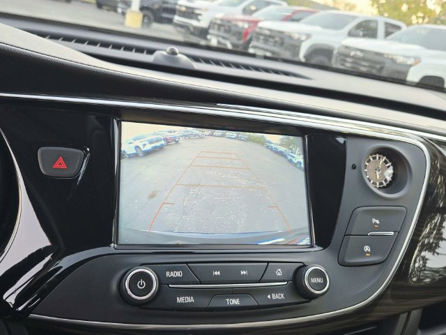 Used 2020 Buick Envision Essence FWD image 21