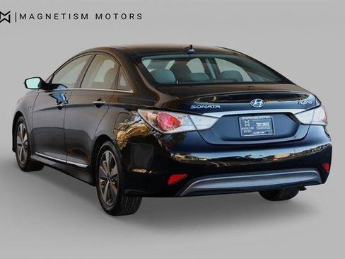 Used 2012 Hyundai Sonata Hybrid w/ Ultimate Pkg FWD image 7