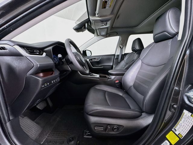 Used 2025 Toyota RAV4 Limited w/ Weather Package FWD image 40