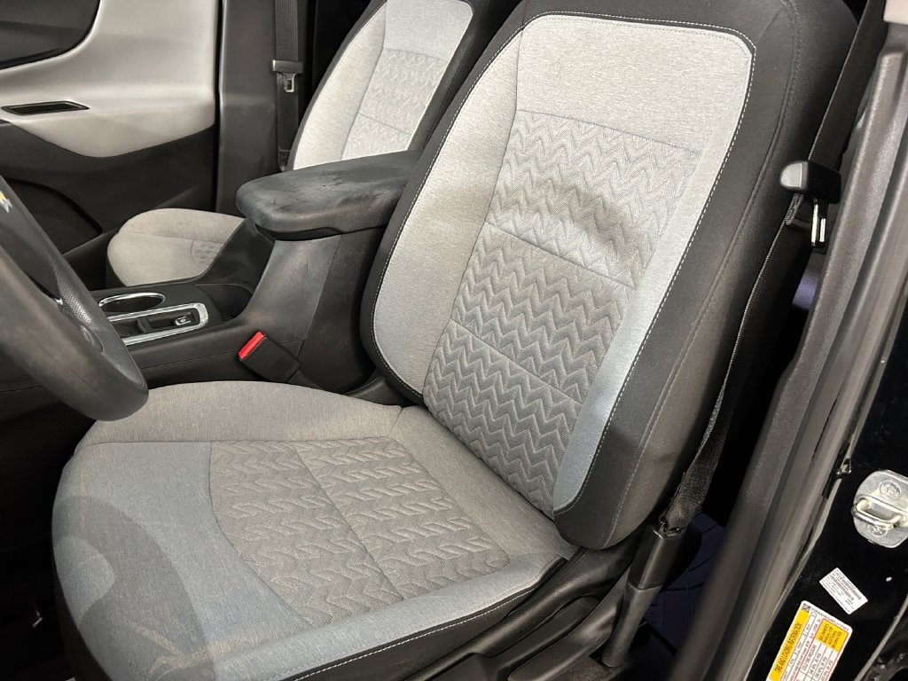 Used 2023 Chevrolet Equinox LS w/ Midnight Edition FWD image 8