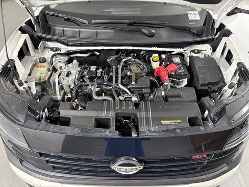 Certified 2025 Nissan Kicks SR FWD image 41