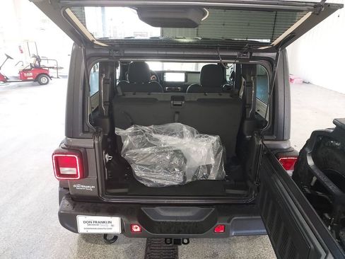 New 2026 Jeep Wrangler Sport AWD/4WD image 28