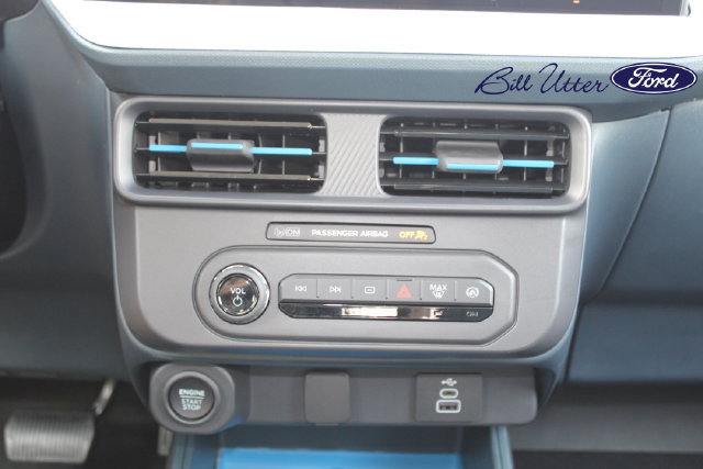 New 2026 Ford Maverick XLT FWD image 12