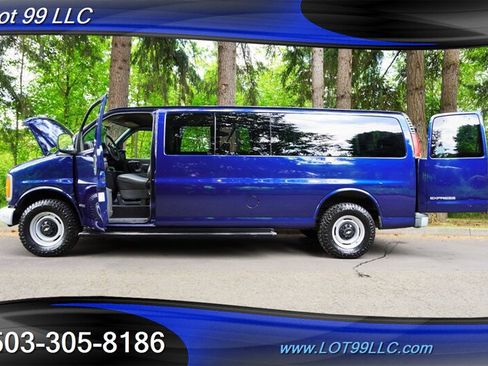 Used 2001 Chevrolet Express 3500 Extended Passenger w/ Convenience Pkg RWD image 25