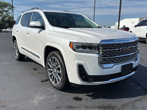 Used 2020 GMC Acadia Denali w/ Technology Package AWD/4WD image 7