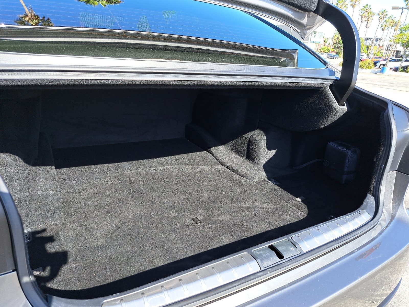 Used 2023 Lexus LS 500 w/ Interior Upgrade Package RWD image 13