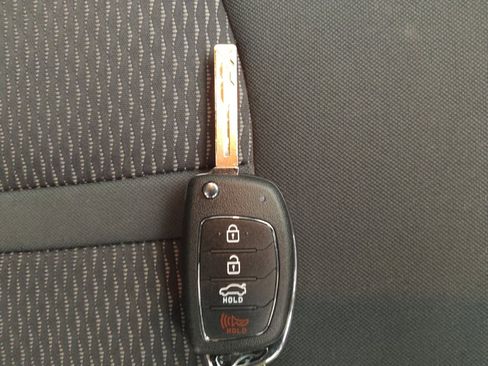 Used 2018 Hyundai Sonata SE FWD image 32