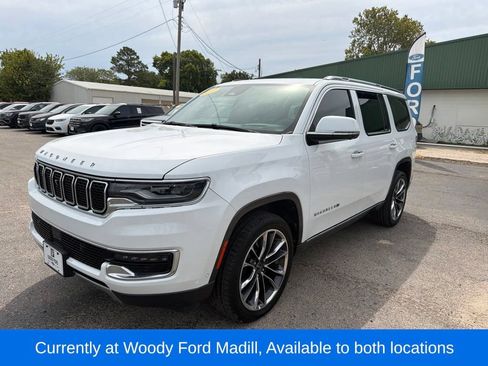 Used 2022 Jeep Wagoneer Series III w/ Premium Group I RWD image 1