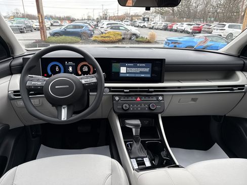 New 2026 Hyundai Tucson SE image 14