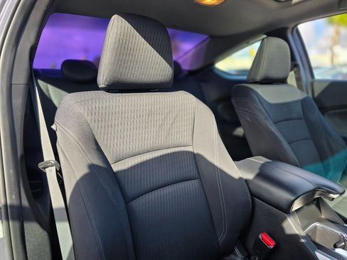 Used 2015 Honda Accord EX image 11