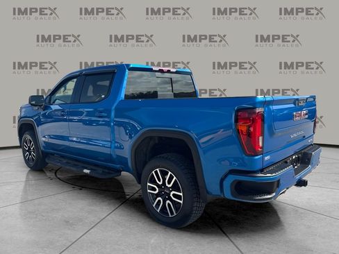 Used 2023 GMC Sierra 1500 AT4 w/ AT4 Premium Package AWD/4WD image 3
