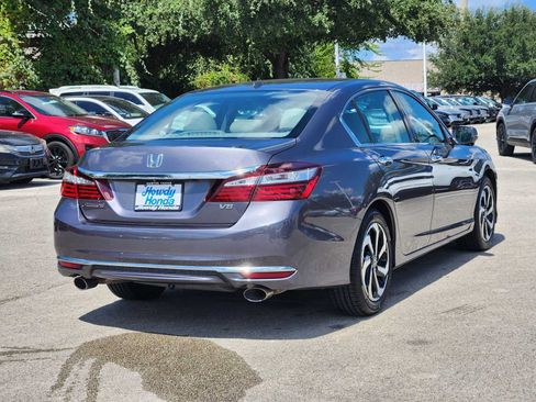 Used 2017 Honda Accord EX-L image 6