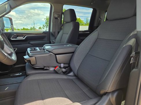 New 2026 Chevrolet Silverado 2500 LT AWD/4WD image 13