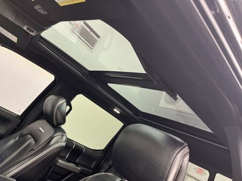 Used 2018 Ford F150 Platinum image 7