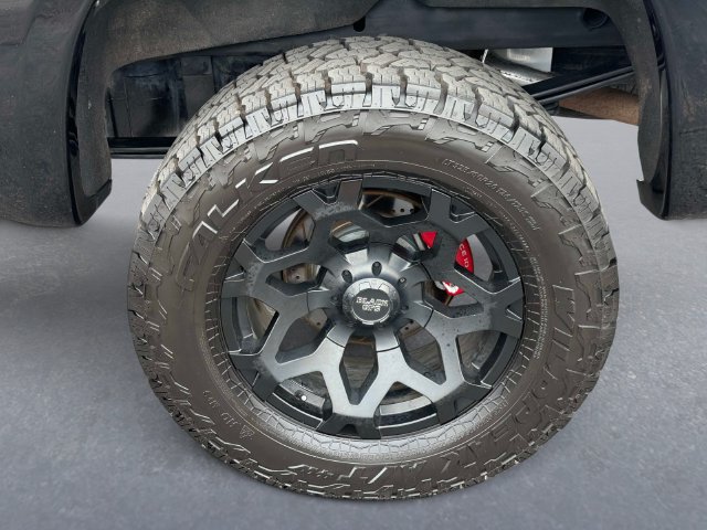 Used 2019 Chevrolet Silverado 1500 LTZ w/ LTZ Plus Package AWD/4WD image 10