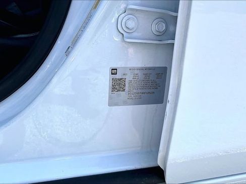 Used 2024 Chevrolet Malibu LT FWD image 18