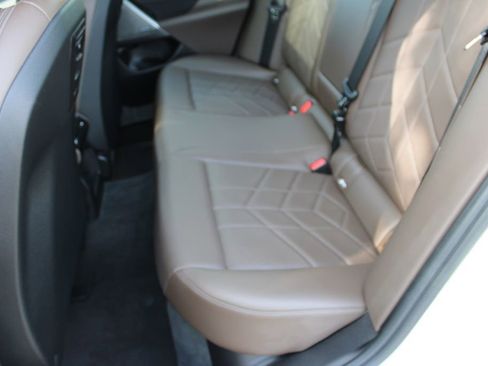 Used 2024 BMW 530i xDrive w/ Executive Package image 24