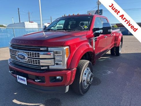Used 2019 Ford F450 Platinum w/ Platinum Ultimate Package AWD/4WD image 1