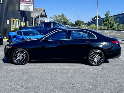 Used 2023 Mercedes-Benz C 300 Sedan w/ Advanced USB Package image 9