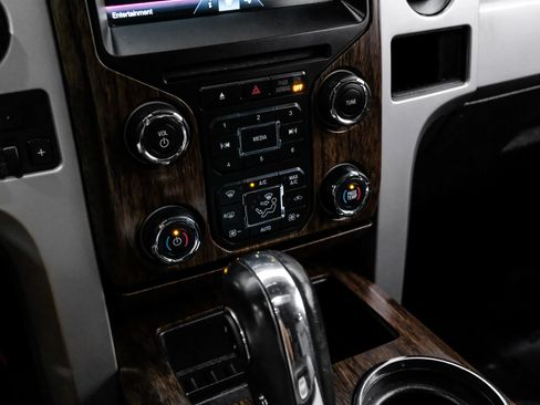 Used 2014 Ford F150 Lariat w/ Equipment Group 502A Luxury AWD/4WD image 31