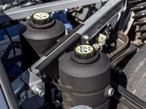 Used 2006 Ford GT image 57