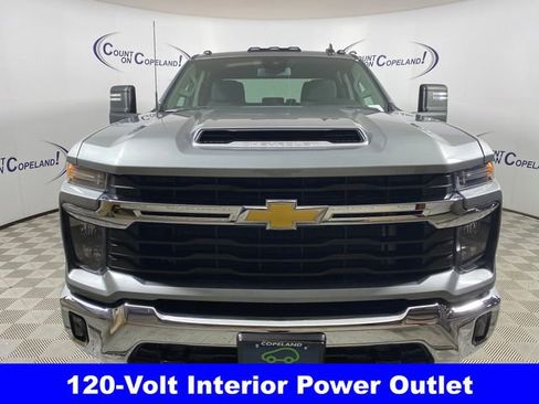Certified 2024 Chevrolet Silverado 2500 LT w/ Convenience Package AWD/4WD image 10