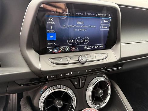 Used 2022 Chevrolet Camaro SS RWD image 16