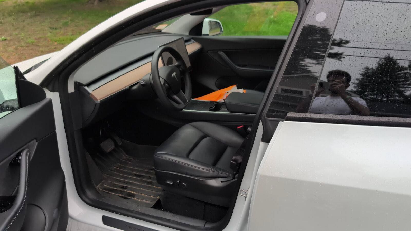 Used 2021 Tesla Model Y Long Range AWD/4WD image 5