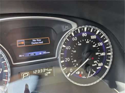 Used 2018 INFINITI QX60 Luxe w/ Premium Plus Package AWD/4WD image 37