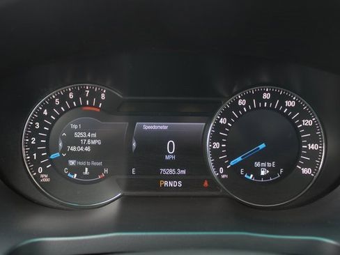 Used 2017 Ford Explorer Platinum image 33