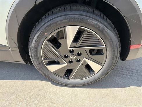 New 2026 Hyundai Ioniq 5 SEL RWD image 6
