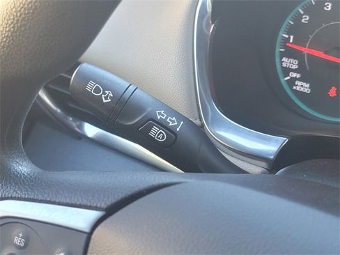 Certified 2023 Chevrolet Traverse LS image 38