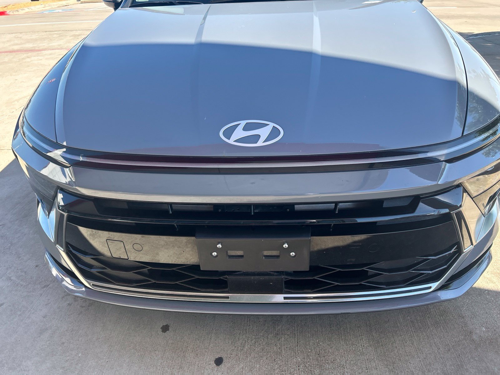 Used 2025 Hyundai Sonata SEL FWD image 2