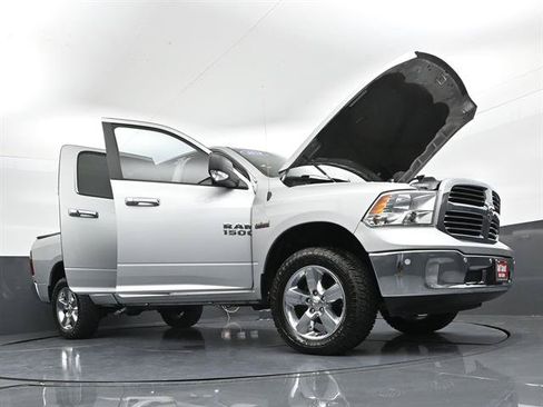 Used 2018 RAM 1500 Big Horn AWD/4WD image 43