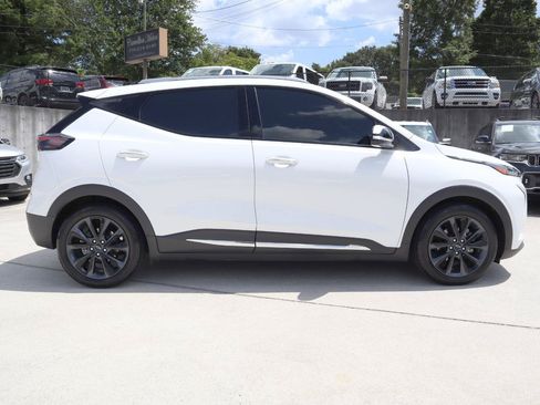 Used 2022 Chevrolet Bolt EUV Premier w/ Launch Edition FWD image 7