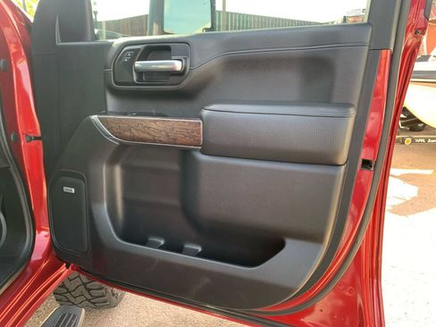Used 2020 GMC Sierra 2500 Denali w/ Denali Ultimate Package AWD/4WD image 32