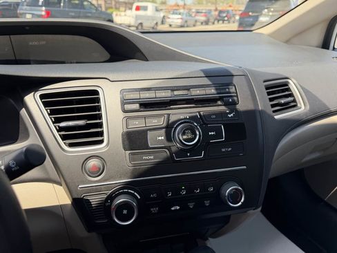 Used 2014 Honda Civic LX image 22