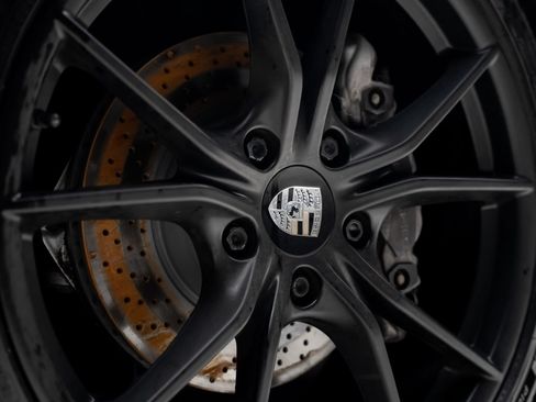 Used 2018 Porsche 911 Carrera RWD image 22