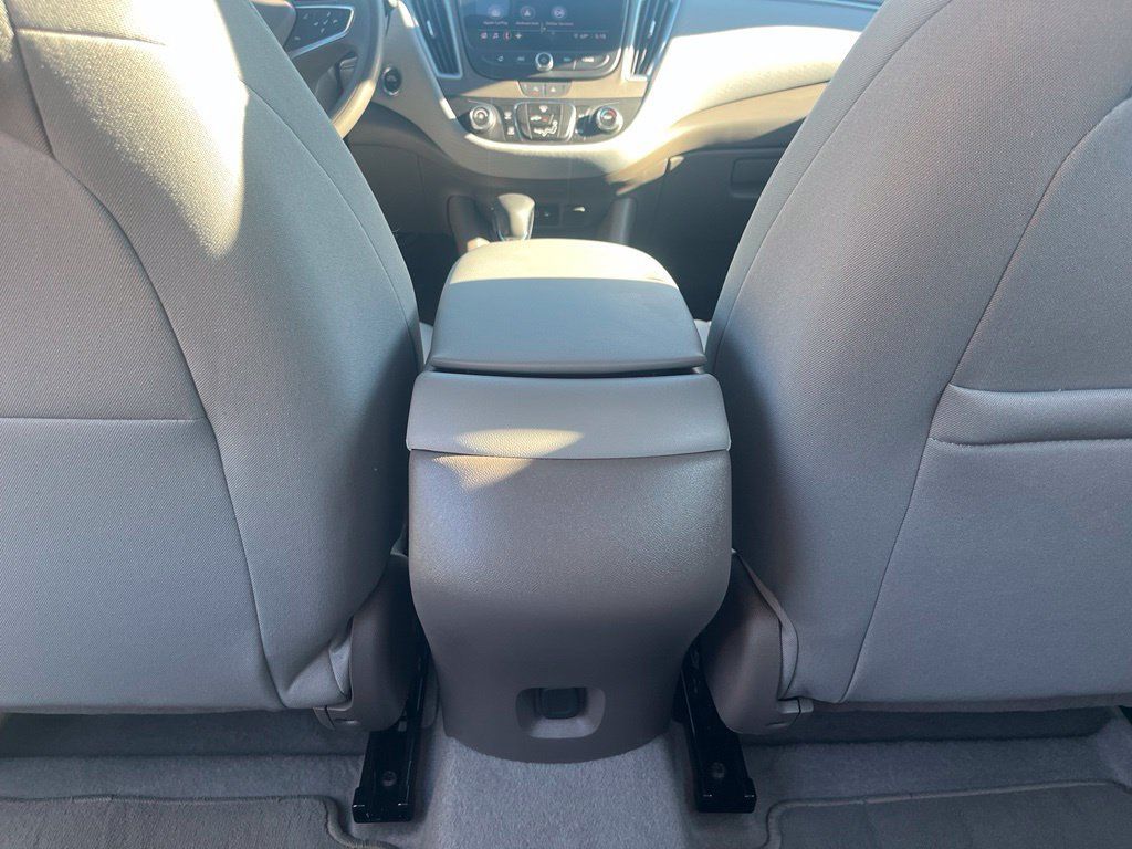 Used 2024 Chevrolet Malibu LS FWD image 25
